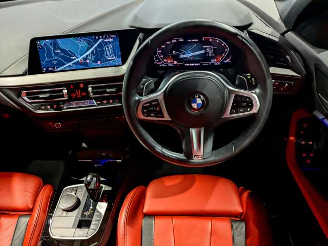 ＢＭＷ １シリーズ Ｍ１３５Ｉ Ｘドライブ ４ＷＤ R2年 () 99