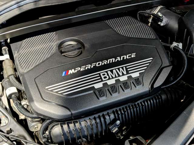 ＢＭＷ １シリーズ Ｍ１３５Ｉ Ｘドライブ ４ＷＤ R2年 () 99