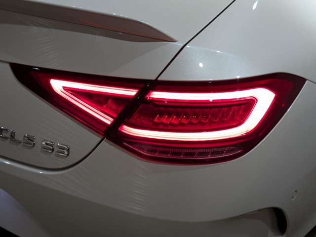 ＡＭＧ ＣＬＳ ＣＬＳ ５３ ４マチックプラス （ＩＳＧ搭載モデル） ４ＷＤ R3年 () 99