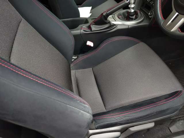 スバル ＢＲＺ ２．０ Ｓ H25年 (関東) 99