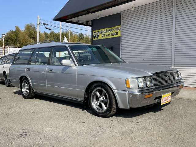 トヨタ クラウンワゴン ２．５ ロイヤルサルーン H8年 (関東) 99