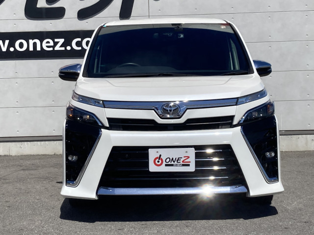 トヨタ ヴォクシー ２．０ ＺＳ 煌ＩＩＩ R3年 (四国) 99