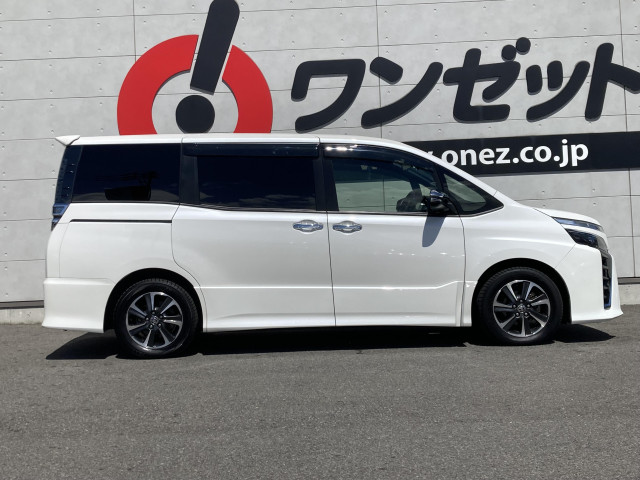トヨタ ヴォクシー ２．０ ＺＳ 煌ＩＩＩ R3年 (四国) 99