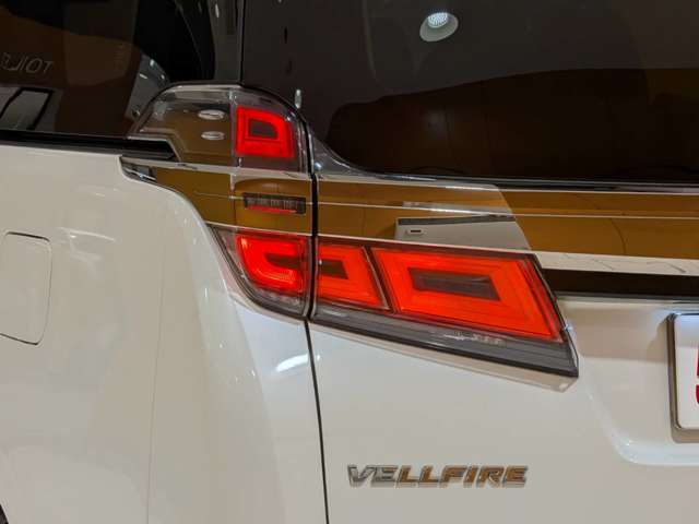 トヨタ ヴェルファイア ２．５ Ｚ Ａエディション H30年 (関東) 99