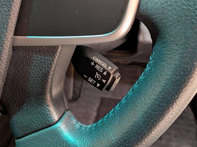 トヨタ カムリ　ハイブリッド ２．５ Ｇパッケージ H25年 (関東) 99