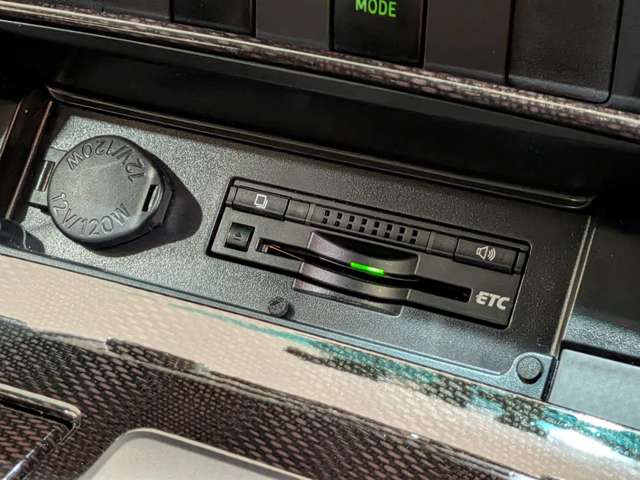 トヨタ カムリ　ハイブリッド ２．５ Ｇパッケージ H25年 (関東) 99