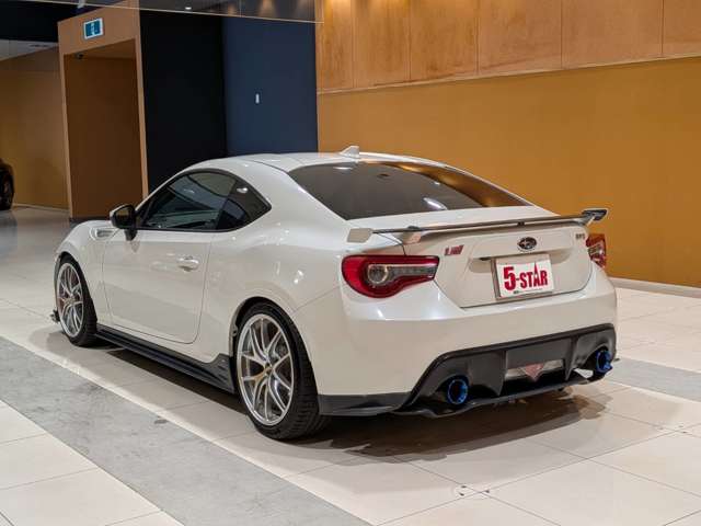 スバル ＢＲＺ ２．０ ＧＴ H29年 (関東) 99