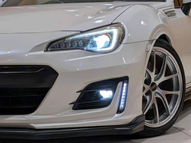 スバル ＢＲＺ ２．０ ＧＴ H29年 (関東) 99