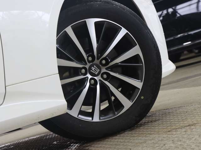 トヨタ クラウン　ハイブリッド ハイブリッド ２．５ Ｓ Ｃパッケージ R1年 (関東) 99