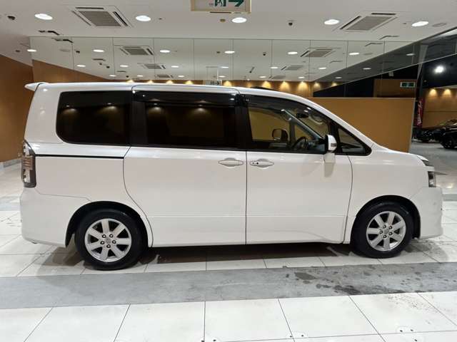 トヨタ ヴォクシー ２．０ ＺＳ H19年 (関東) 99
