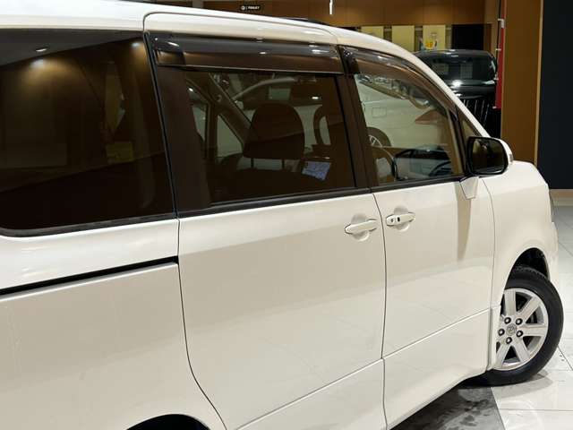 トヨタ ヴォクシー ２．０ ＺＳ H19年 (関東) 99