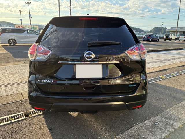 日産 エクストレイル ２．０ ２０Ｘ エマージェンシーブレーキパッケージ ３列車 ４ＷＤ H27年 (甲信越・北陸) 99