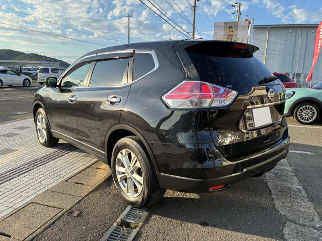 日産 エクストレイル ２．０ ２０Ｘ エマージェンシーブレーキパッケージ ３列車 ４ＷＤ H27年 (甲信越・北陸) 99