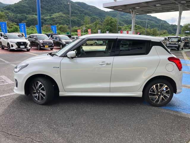 スズキ スイフト １．２ ハイブリッド ＲＳ ４ＷＤ R3年 () 99
