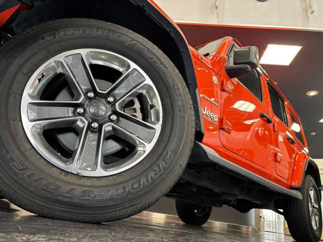 ジープ ラングラー　アンリミテッド アンリミテッド サハラ ３．６Ｌ ４ＷＤ R2年 (甲信越・北陸) 99