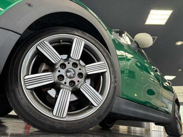 ミニ ミニ クーパー ５ドア ６０イヤーズ エディション ＤＣＴ R1年 (甲信越・北陸) 99