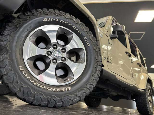 ジープ ラングラー　アンリミテッド アンリミテッド サハラ ４ＷＤ H29年 (甲信越・北陸) 99