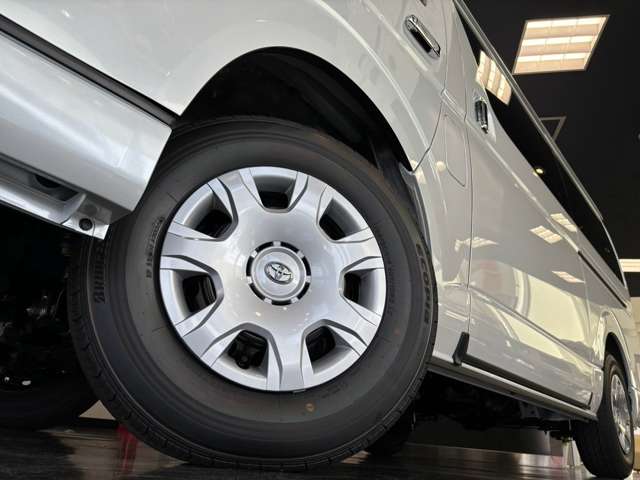 トヨタ ハイエースバン ２．８ スーパーＧＬ ダークプライムＩＩ ロングボディ ディーゼルターボ ４ＷＤ R8年 (甲信越・北陸) 99