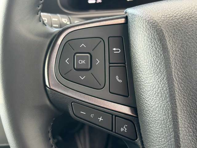 トヨタ ハイエースバン ２．８ スーパーＧＬ ダークプライムＩＩ ロングボディ ディーゼルターボ ４ＷＤ R8年 (甲信越・北陸) 99