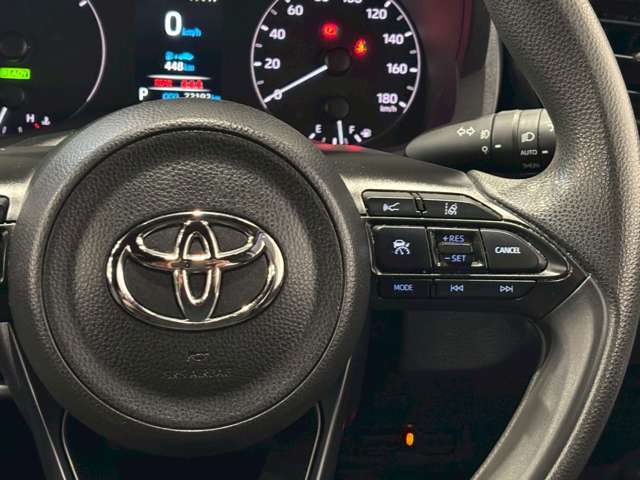 トヨタ ヤリス １．５ ハイブリッド Ｘ Ｅ－ＦＯＵＲ ４ＷＤ R3年 (甲信越・北陸) 99