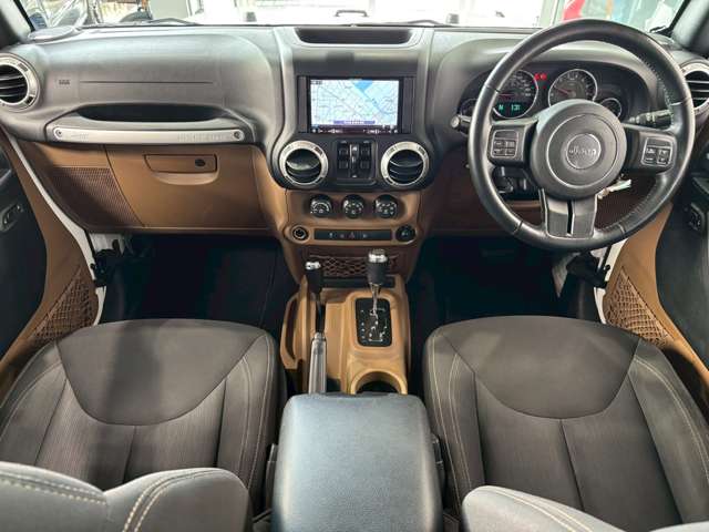 ジープ ラングラー　アンリミテッド アンリミテッド サハラ ４ＷＤ H29年 (甲信越・北陸) 99