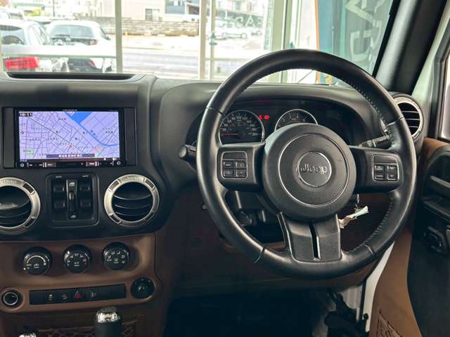 ジープ ラングラー　アンリミテッド アンリミテッド サハラ ４ＷＤ H29年 (甲信越・北陸) 99