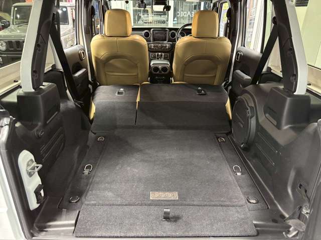 ジープ ラングラー　アンリミテッド アンリミテッド サハラ ３．６Ｌ ４ＷＤ R1年 (甲信越・北陸) 99