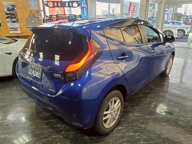 トヨタ アクア １．５ Ｚ Ｅ－ＦＯＵＲ ４ＷＤ R3年 (甲信越・北陸) 99