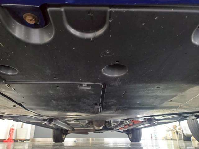 トヨタ アクア １．５ Ｚ Ｅ－ＦＯＵＲ ４ＷＤ R3年 (甲信越・北陸) 99