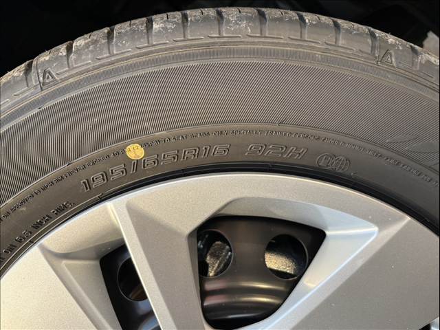 トヨタ ライズ １．２ Ｘ R8年 (関東) 99