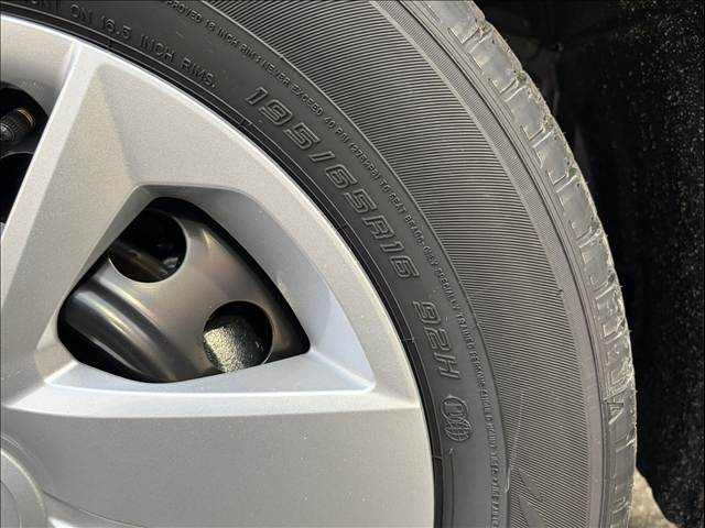 トヨタ ライズ １．２ Ｘ R8年 (関東) 99