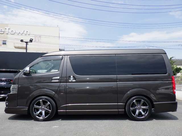 トヨタ ハイエースバン ２．８ スーパーＧＬ ５０ＴＨ アニバーサリーＬＴＤ ワイド ミドルルーフ ロングボディ Ｄターボ R1年 (関東) 99