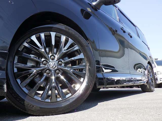 トヨタ ヴェルファイア　ハイブリッド ハイブリッド ２．５ Ｚプレミア Ｅ－ＦＯＵＲ ４ＷＤ R6年 (関東) 99