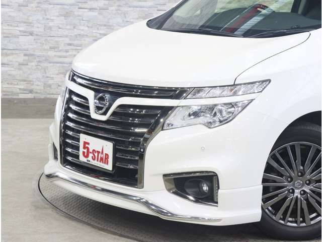 日産 エルグランド ３．５ ３５０ハイウェイスター プレミアム アーバンクロム H29年 (関東) 99