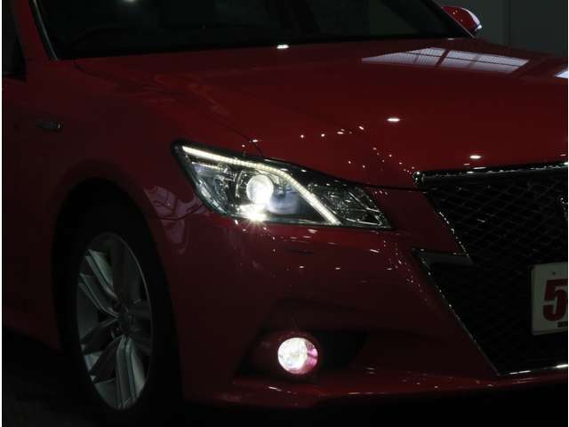 トヨタ クラウン　ハイブリッド ハイブリッド ２．５ Ｇ リボーン ピンク H25年 (関東) 99