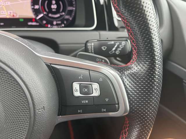 フォルクスワーゲン ゴルフ ＧＴＩ　ＴＣＲ R2年 (関東) 99