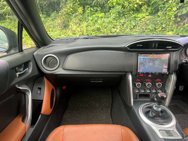 スバル ＢＲＺ ２．０ プレミアム スポーツ パッケージ H26年 (関東) 99