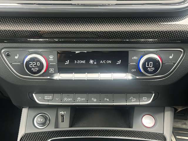 アウディ ＳＱ５　スポーツバック ３．０ ４ＷＤ R4年 (関東) 99