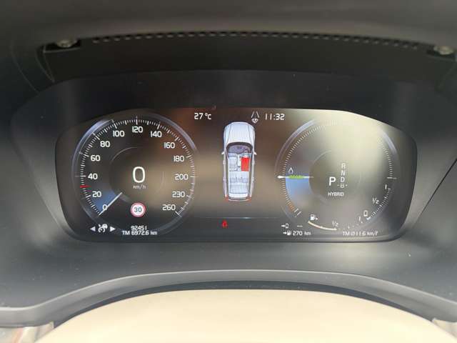 ボルボ Ｖ６０ リチャージ プラグイン ハイブリッド Ｔ６ ＡＷＤ インスクリプション R3年 (関東) 99