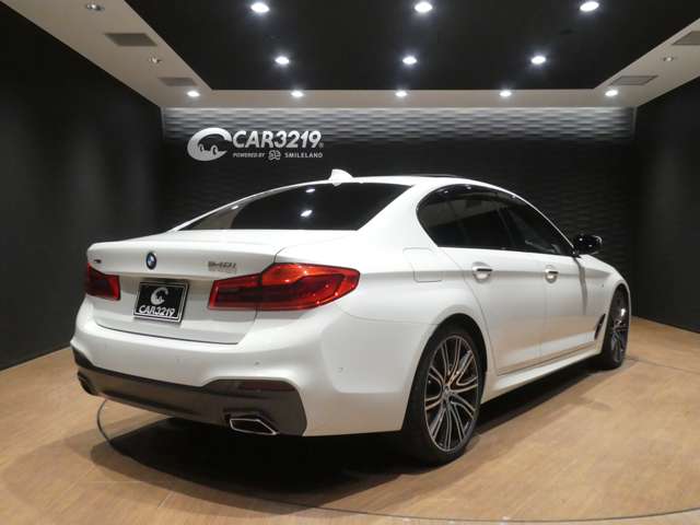ＢＭＷ ５シリーズ ５４０Ｉ Ｘドライブ Ｍスポーツ ４ＷＤ H29年 (関東) 99