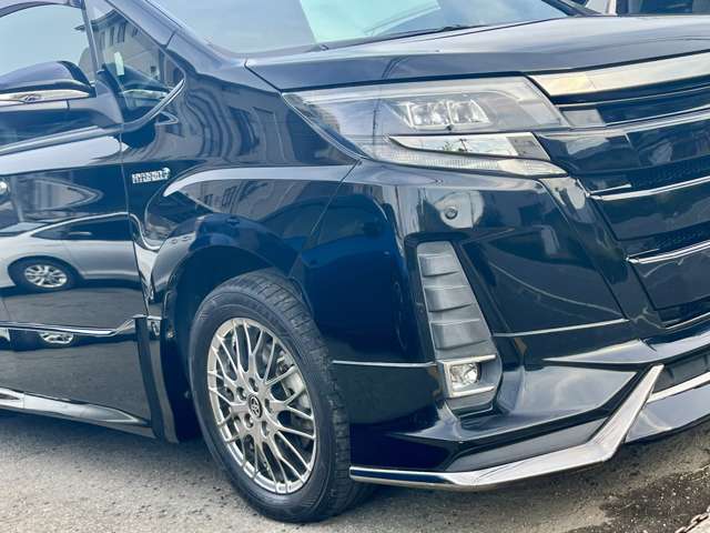 トヨタ ノア １．８ ハイブリッド ＳＩ ＷＸＢ H30年 (近畿) 99