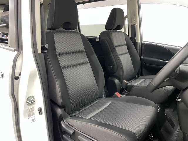 日産 セレナ １．２ Ｅ－ＰＯＷＥＲ ハイウェイスター Ｖ R2年 (近畿) 99