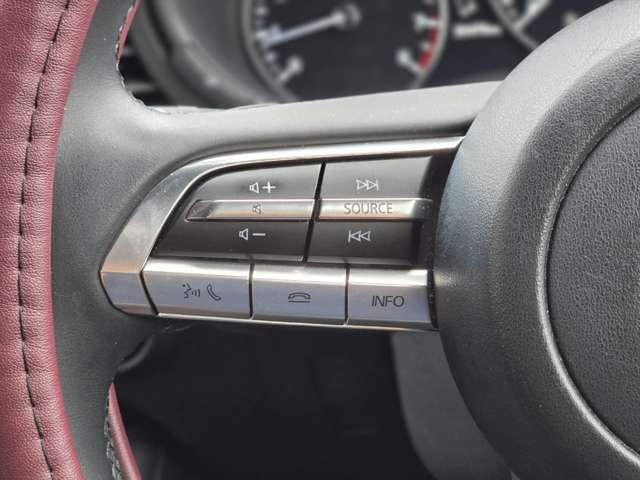 マツダ ＭＡＺＤＡ３　ファストバック ２．０ ２０Ｓ プロアクティブ ツーリング セレクション R1年 (近畿) 99