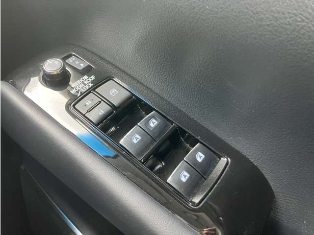 トヨタ アルファード ２．５ Ｓ Ｃパッケージ R1年 (近畿) 99