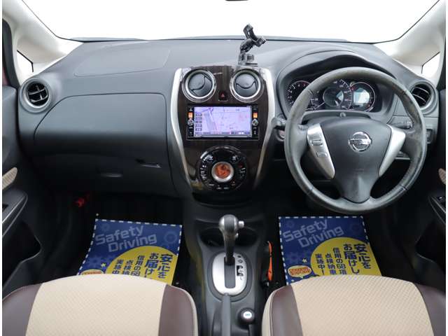 日産 ノート １．２ Ｘ ＤＩＧ－Ｓ H28年 (関東) 99
