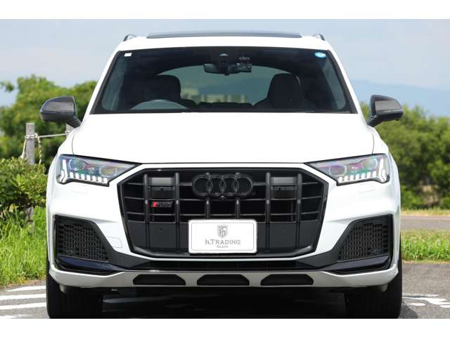 アウディ ＳＱ７ ４．０ ４ＷＤ R6年 (東海) 99