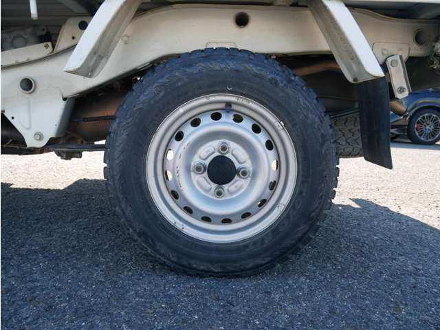 ダイハツ ハイゼットトラック ６６０ エアコン・パワステスペシャル ３方開 ４ＷＤ H22年 (四国) 99