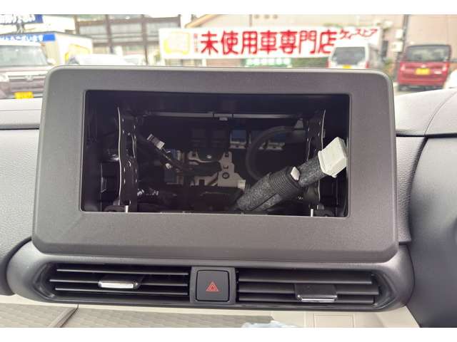三菱 デリカ　ミニ ６６０ Ｇ プレミアム リミテッド エディション ４ＷＤ R7年 () 99