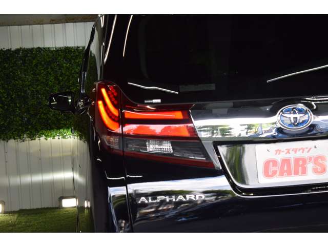 トヨタ アルファード　ハイブリッド ハイブリッド ２．５ ＳＲ Ｅ－ＦＯＵＲ ４ＷＤ H27年 (北海道) 99