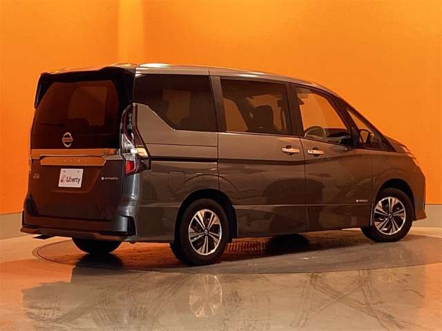 日産 セレナ １．２ Ｅ－ＰＯＷＥＲ ハイウェイスター Ｖ R4年 (近畿) 99